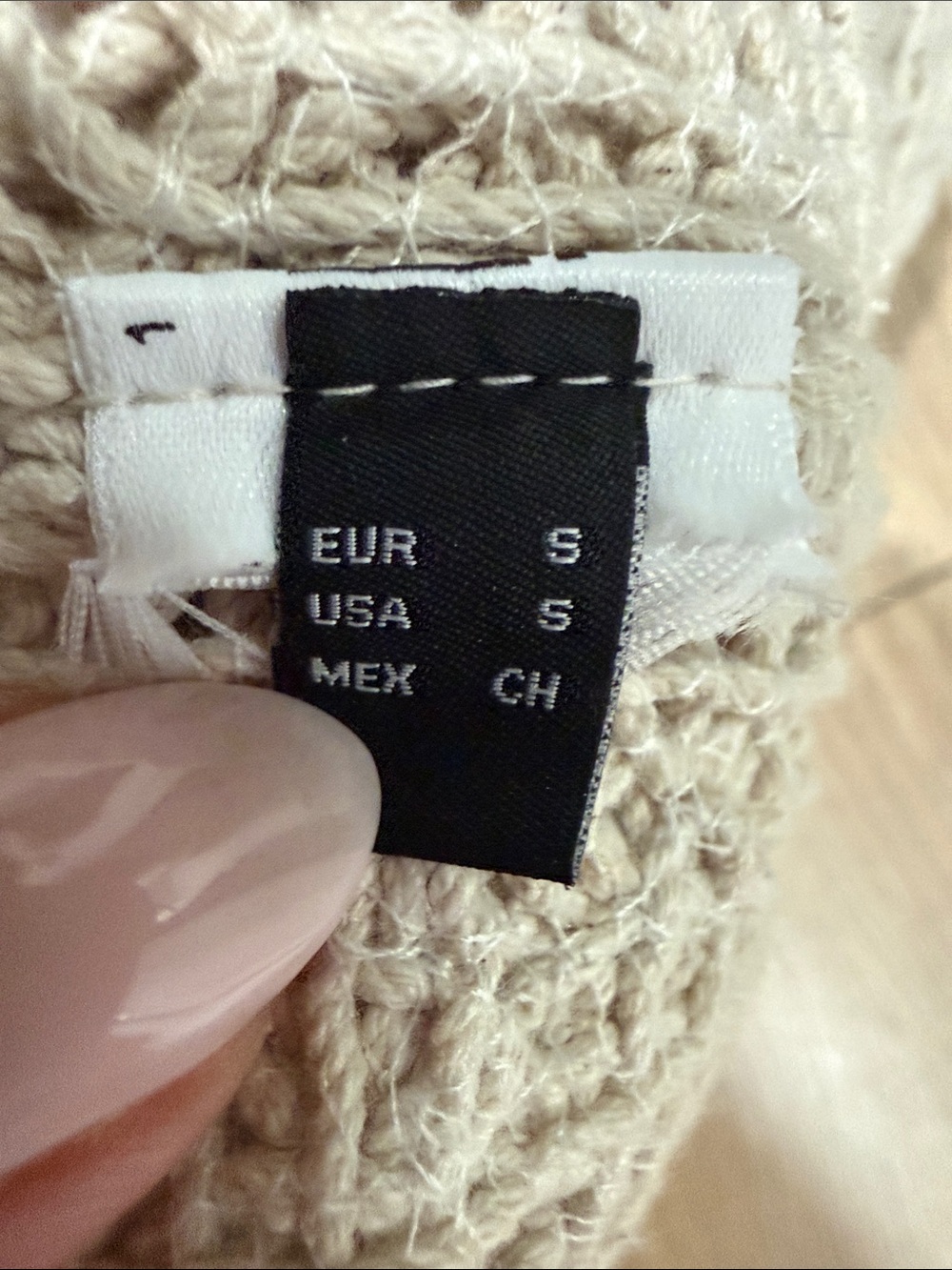 Massimo Dutti Cream Crochet Button-Front Sweater Vest - Picture 5 of 5